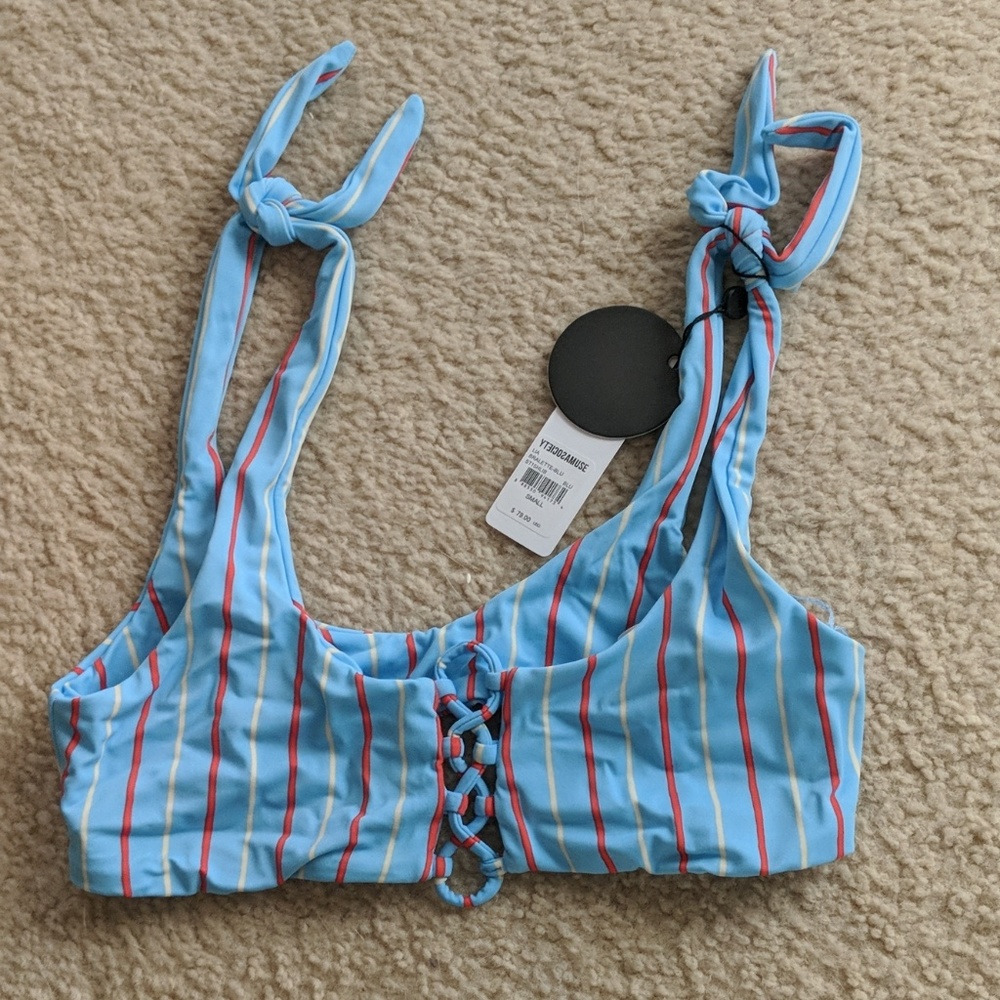 NWT bikini top